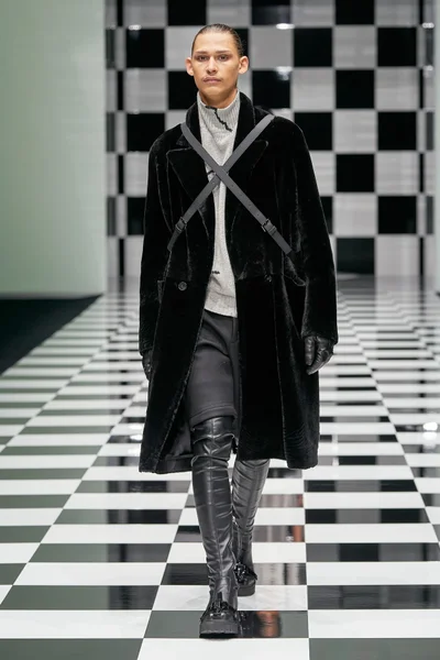 Look 21